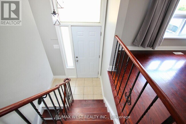 Photo - 101 Dearbourne Blvd