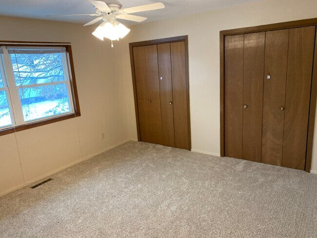 Photo - 203 E Wilson St