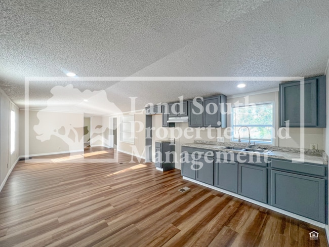 10131 Steven Dr