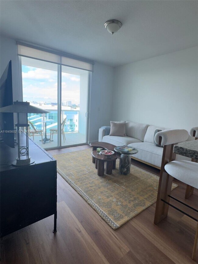 Photo - 1723 SW 2nd Ave Unit 1104