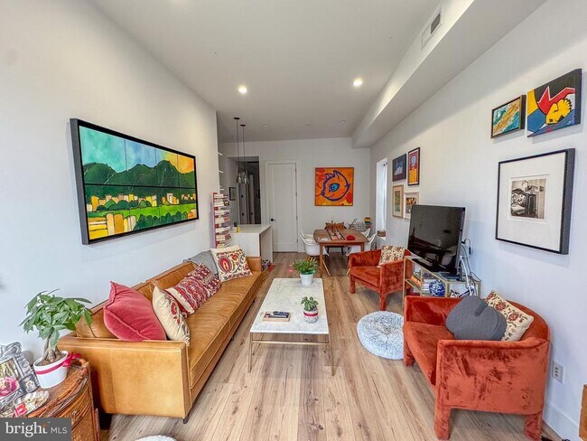 Photo - 5309 Connecticut Ave NW Unit 1