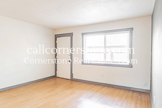 Photo - 940 S Arcadia St Unit 1