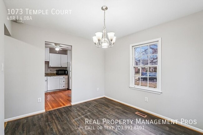 Photo - 1073 Temple Ct