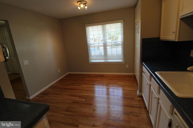 Photo - 6055 Meyers Landing Ct