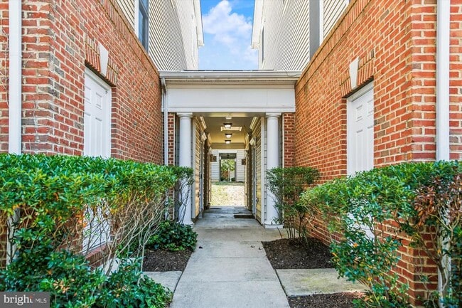 Building Photo - 7141 Huntley Creek Pl Rental
