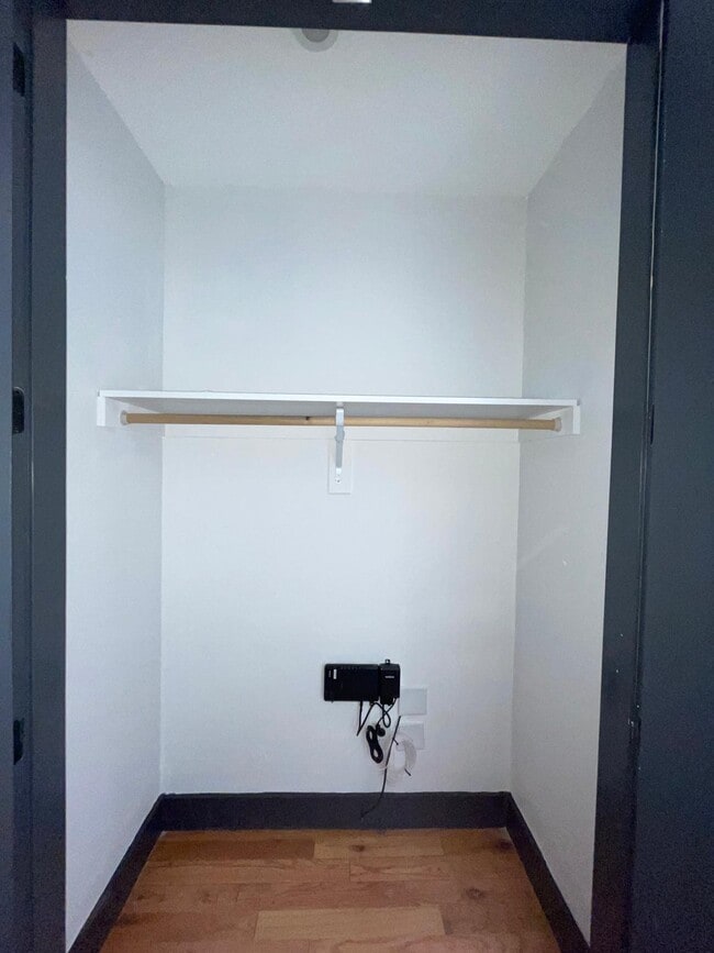 Photo - 568-572 Communipaw Ave