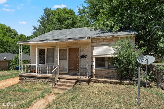 Photo - 3410 Jackson St