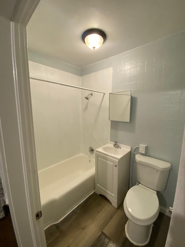 910 Park St Unit 1