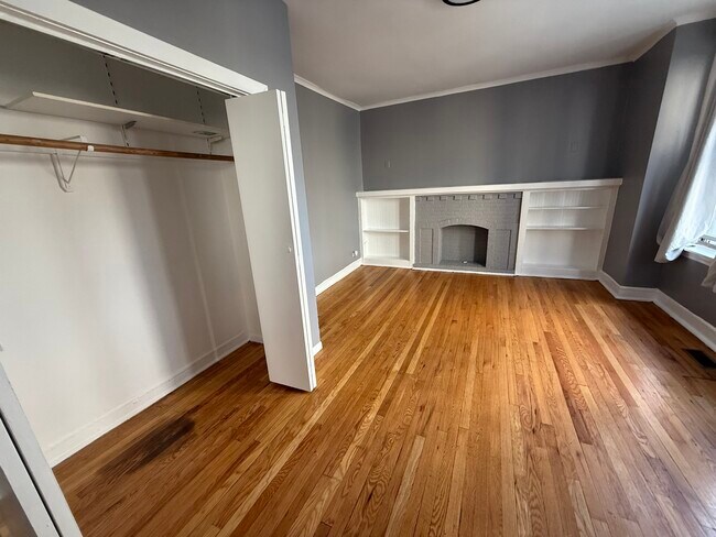 Photo - 1030 E Hyde Park Blvd Unit 2