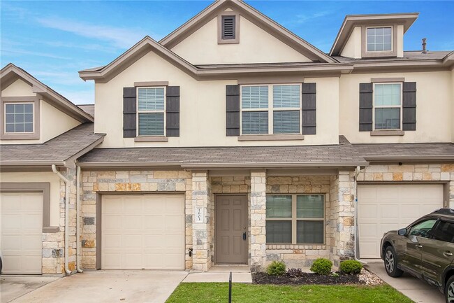 Charming 3-Bedroom Townhome in South Austi... - Charming 3-Bedroom Townhome in South Austi...