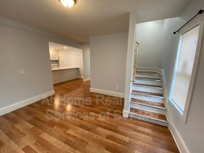 Photo - 617 S Fort Ave