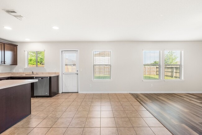 Photo - 15406 Grand Sage Dr