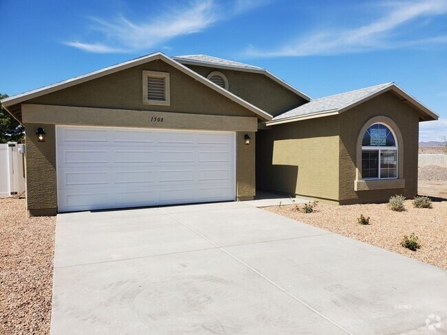 Building Photo - 1508 E Stratford Dr Rental