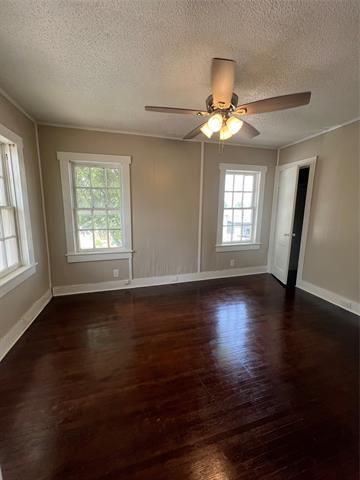 Photo - 107 N Miller