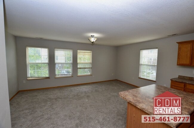 Photo - Wonderful Waukee Townhome