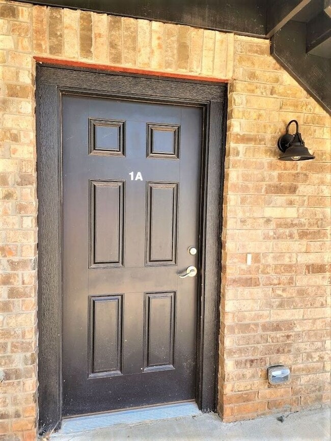Photo - New 3 Bed 2 Bath Duplexes SW 40th & Shield...