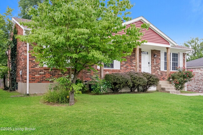 Photo - 8204 Rochelle Rd