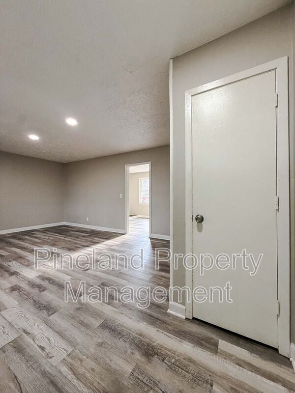 Photo - 1213 Strickland Bridge Rd