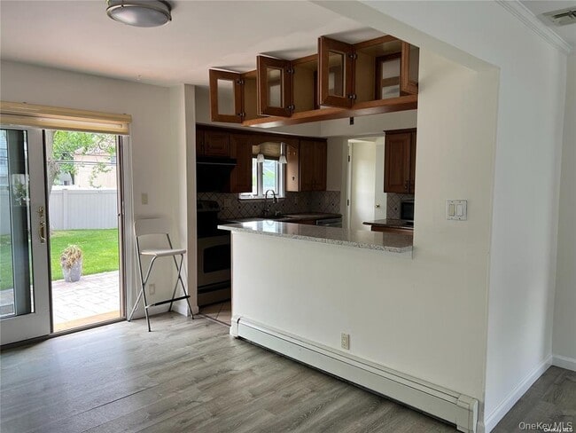 Photo - 14 Hicks Ave