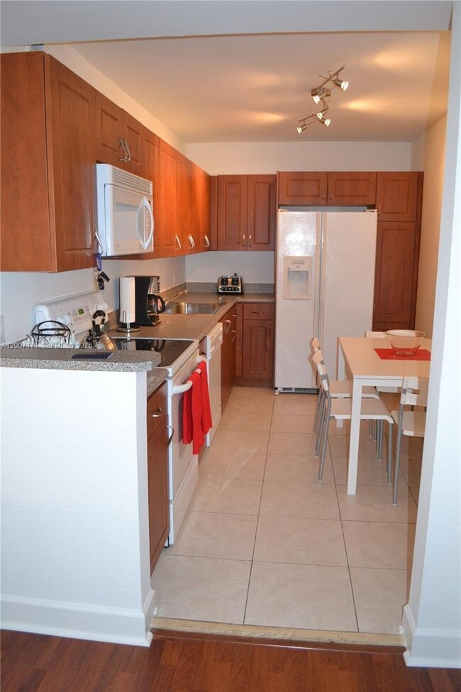 Photo - 401 69th St Unit 1013