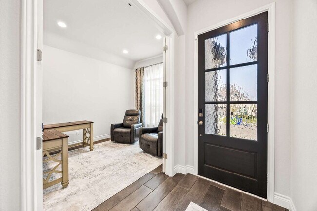 Photo - Comfort Living Near Sea World