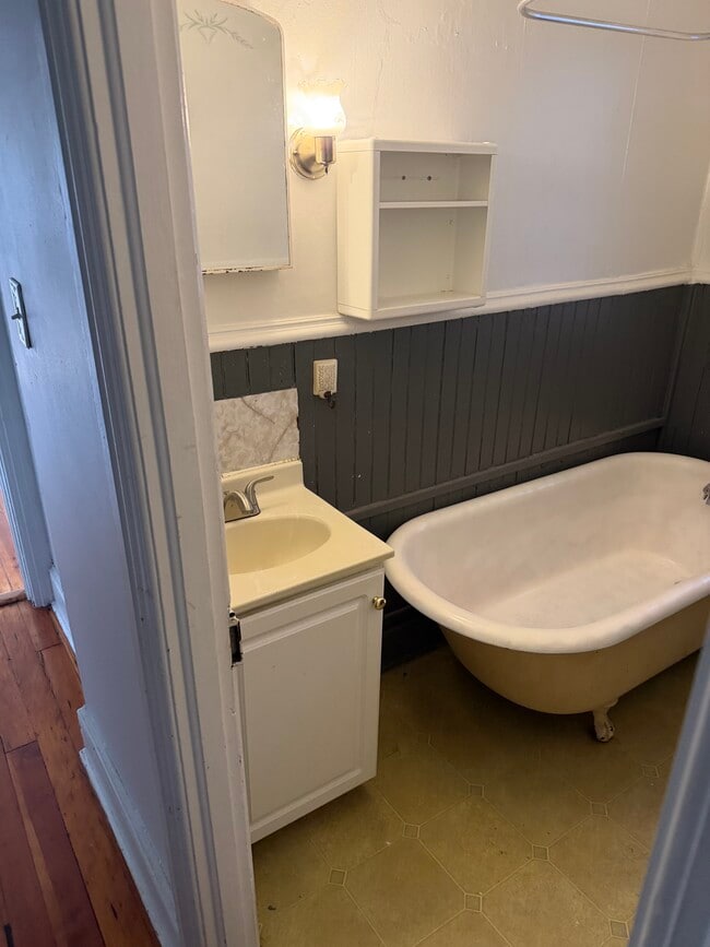 Photo - 321 Lincoln Way W Unit 2nd Floor