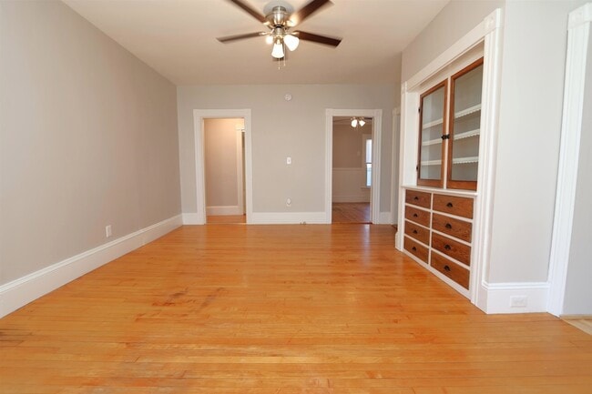 Photo - 781 Beech St Unit 1