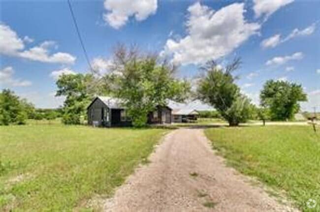 Building Photo - 3911 Southwinds Dr Rental