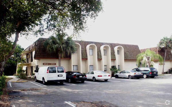 Cypress Creek Villas - Cypress Creek Villas