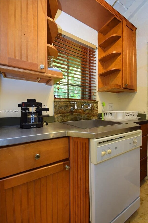 Photo - 1301 Milan Ave