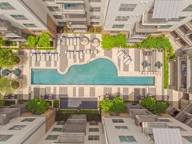 Photo - Vance at Bishop Union