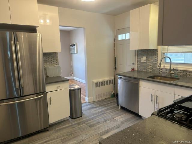 28-52-52 215th Pl
