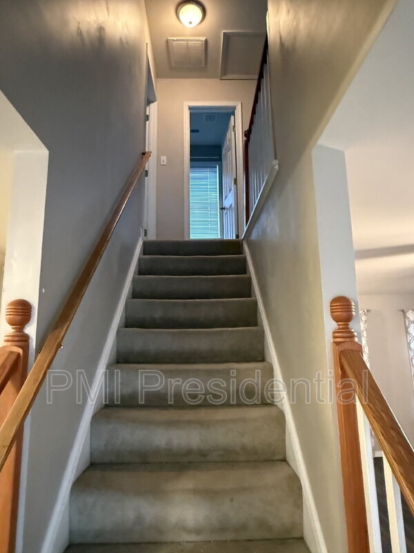 Photo - 1218 Ryanwood Ct