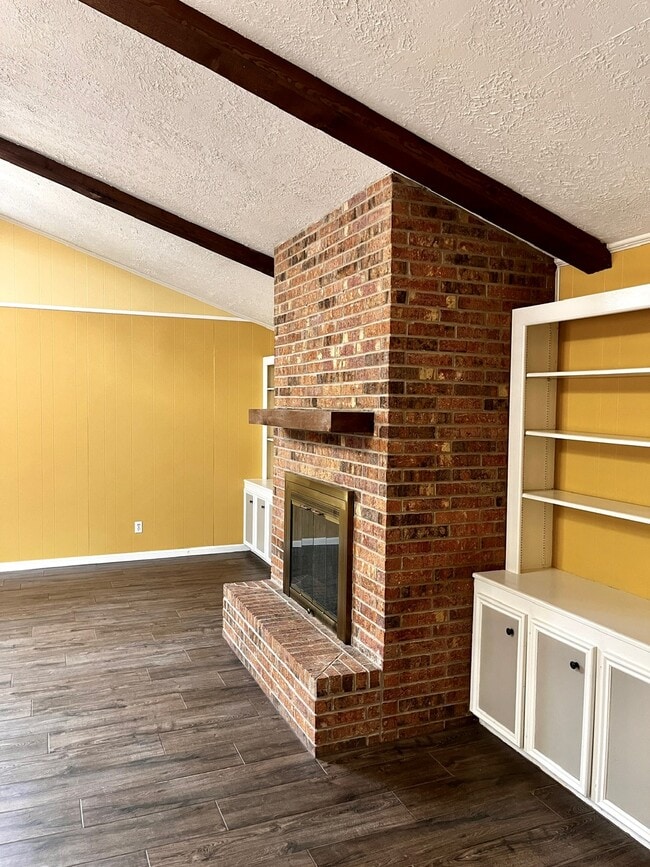 Photo - 2600 Arbor Dr
