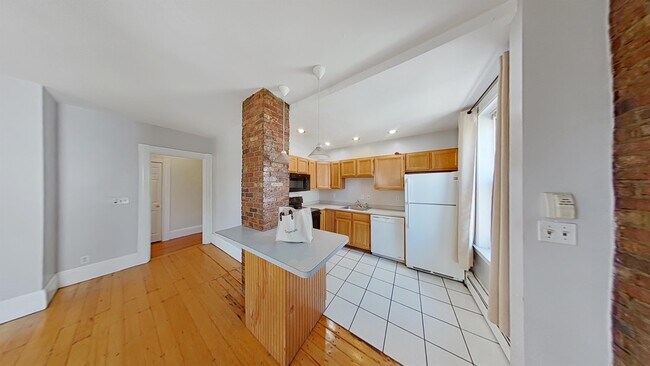Photo - 1545 Tremont St Unit 2F
