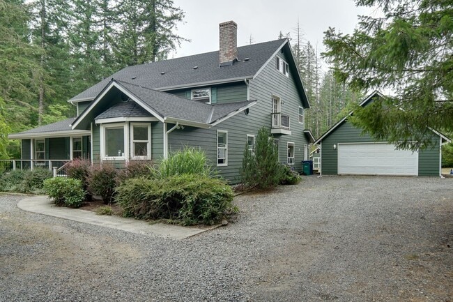 Building Photo - Ravensdale 3 Story, close to Lake Retreat,... Rental