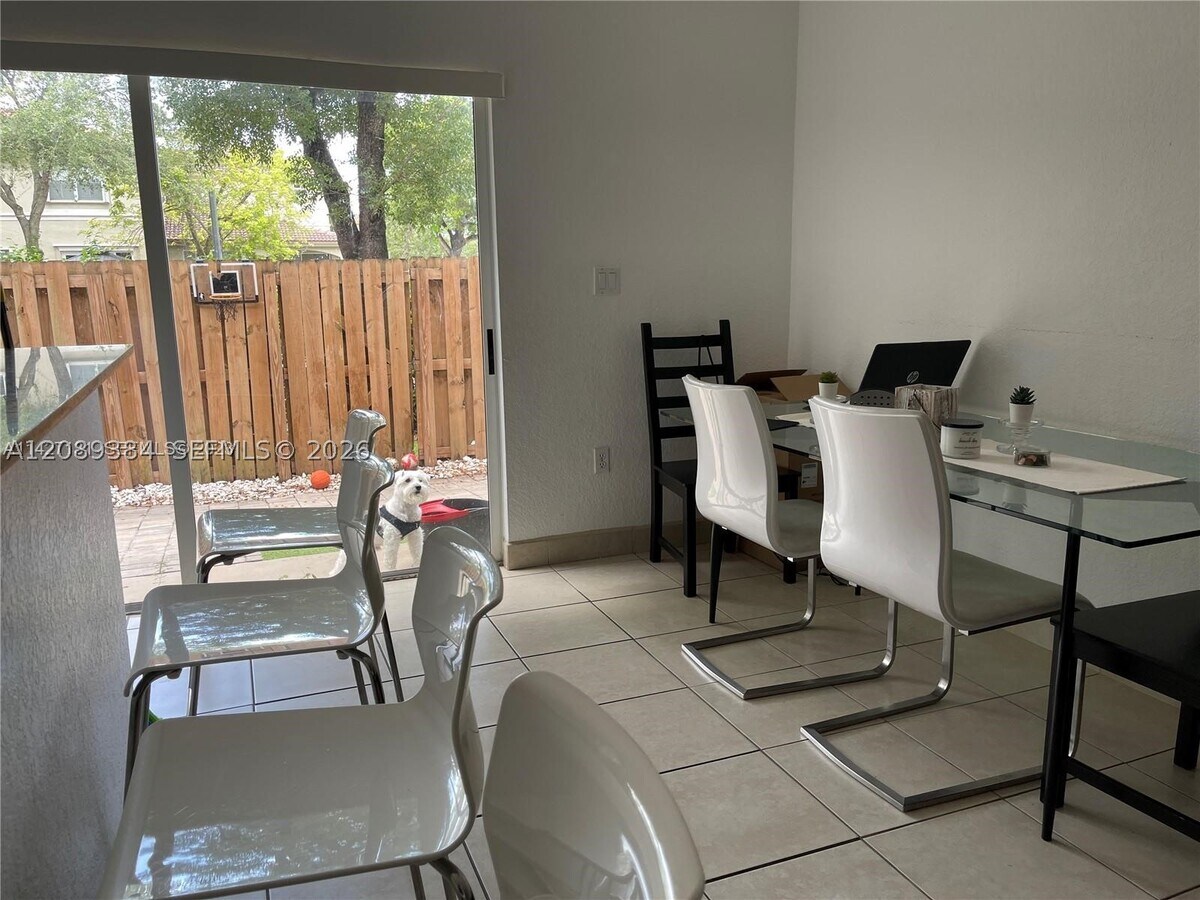 Photo - 10760 NW 82nd Terrace