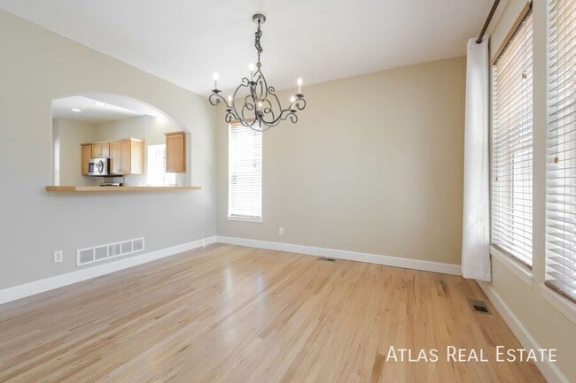 Photo - 2815 Canby Way