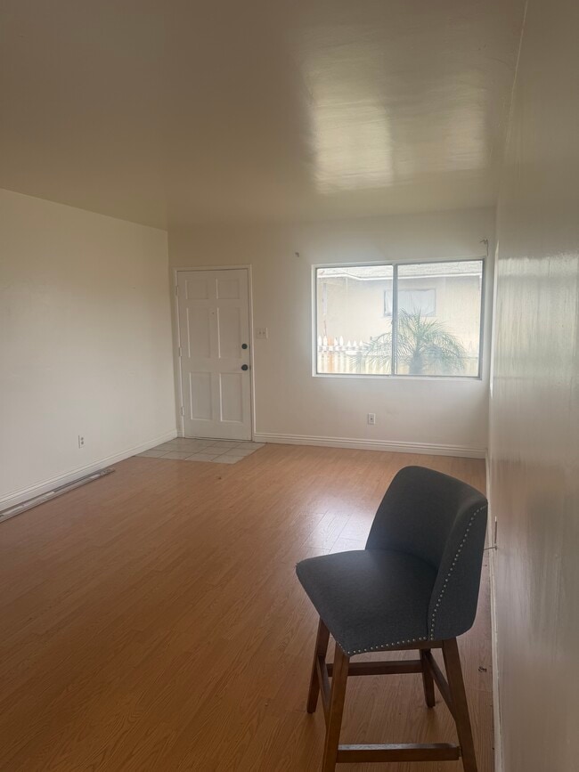 Photo - 108 N Date Ave