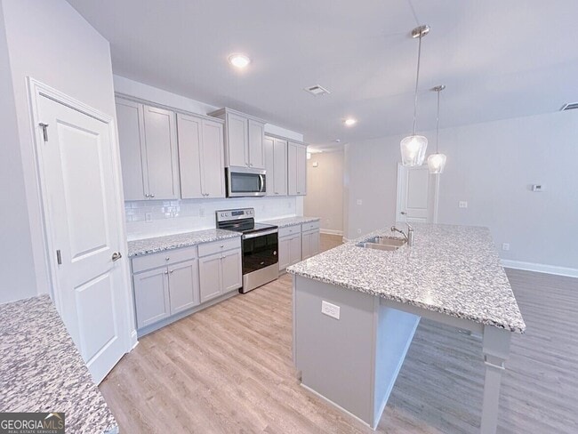 Photo - 202 Harrison St