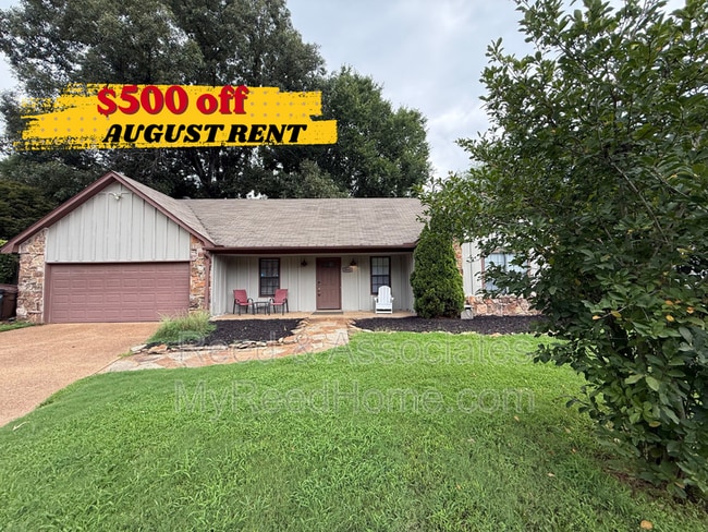 Building Photo - 3040 Delvan Cove