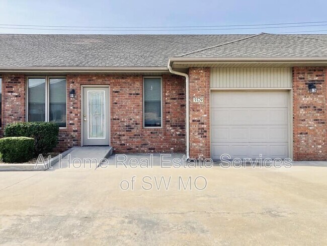 Photo - 5587 N 17th St Rental