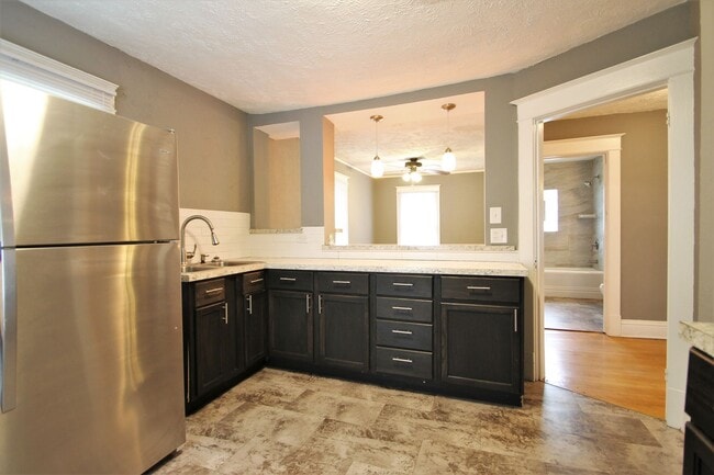 Photo - UDY 2322 S 33 ST Unit 2322/02