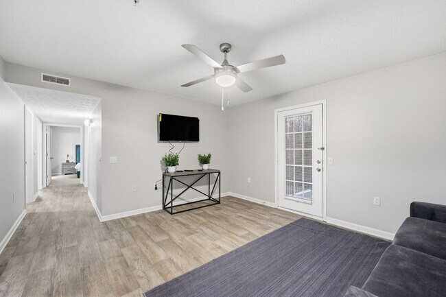 180 Cave Rd Unit SI FL2-ID1612762P