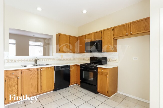 Photo - 7215 Bradley Dr