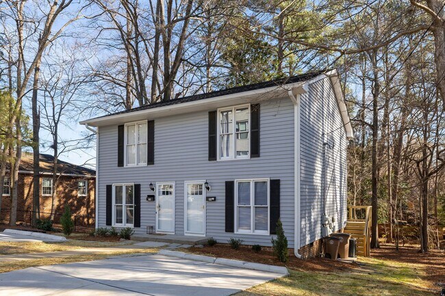 Photo - Newly Renovated 2 Bed, 1 Bath in Downtown Wake Forest! Unit 104 N Franklin St
