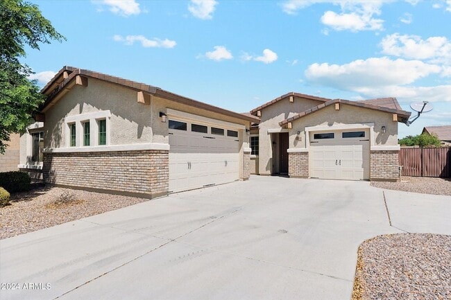 Photo - 10630 W Pinchot Ave House