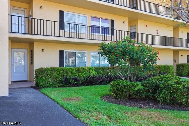 Building Photo - 1086 Forest Lakes Dr Unit 106