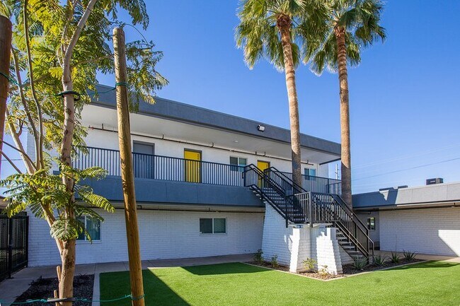 Photo - Playton Place