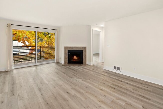 Photo - 1Bd/1Ba Seattle Condo Unit 103